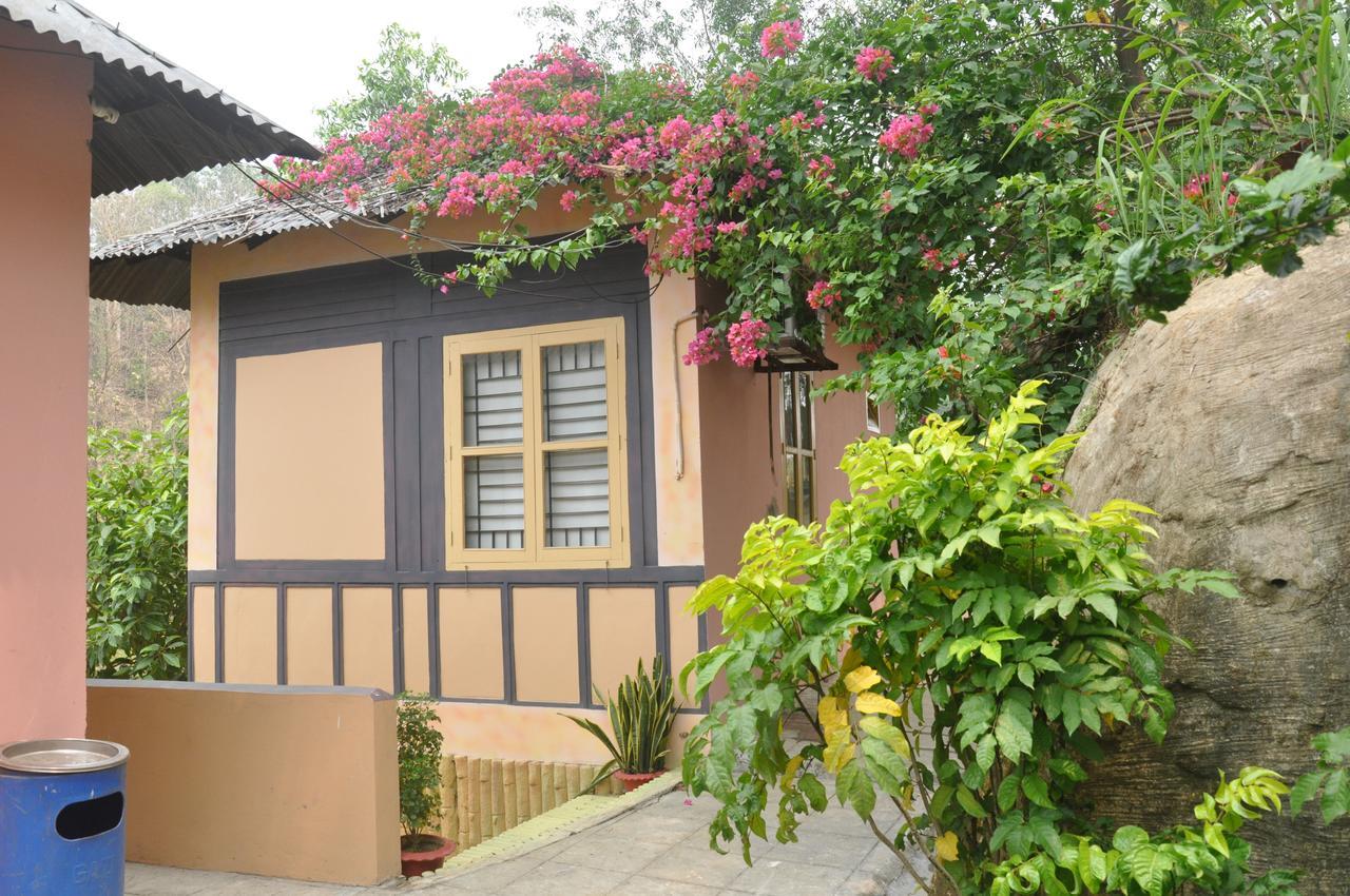 Foy'S Lake Resort Dakhin Kattali Ngoại thất bức ảnh