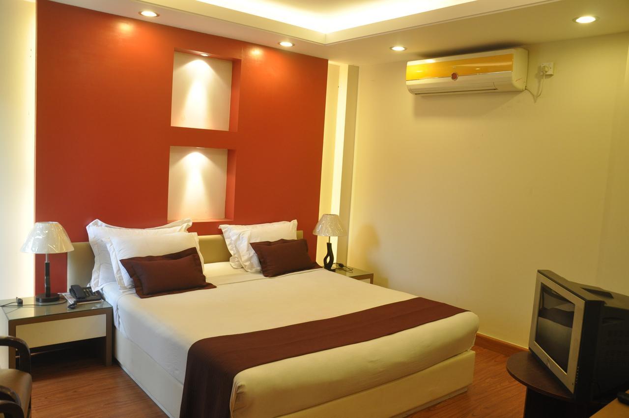 Foy'S Lake Resort Dakhin Kattali Ngoại thất bức ảnh