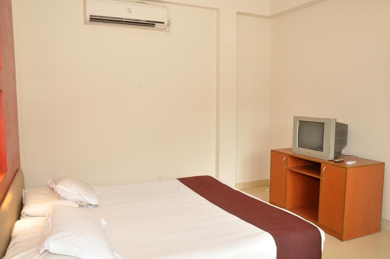 Foy'S Lake Resort Dakhin Kattali Ngoại thất bức ảnh