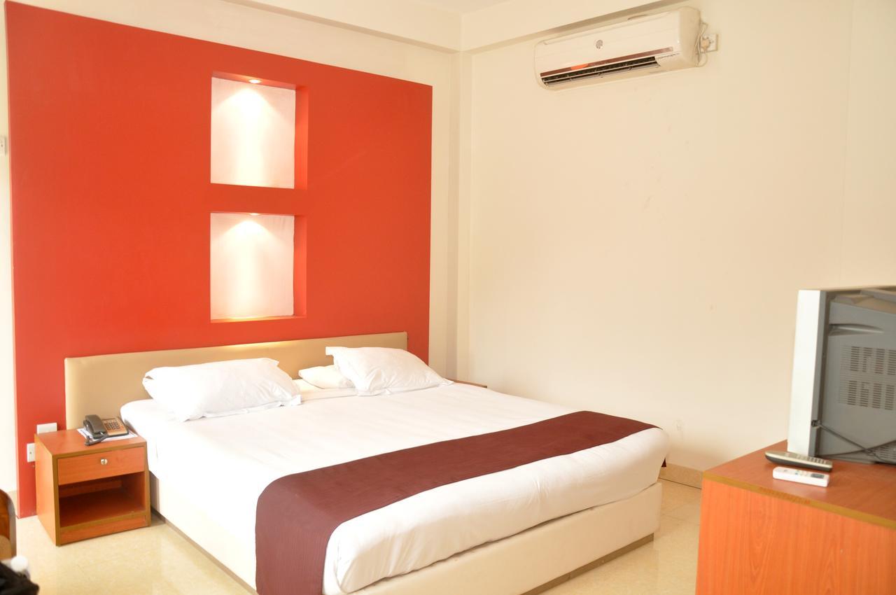 Foy'S Lake Resort Dakhin Kattali Ngoại thất bức ảnh
