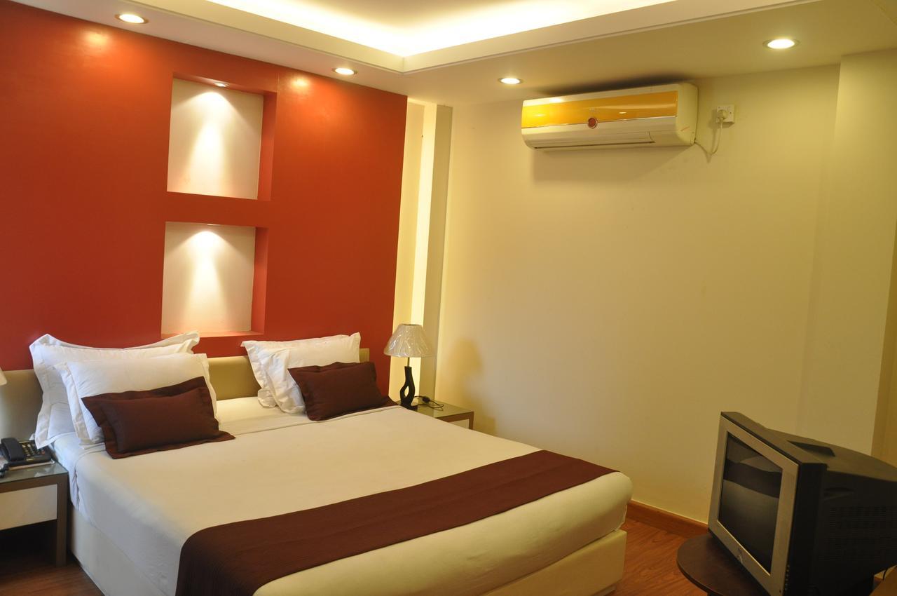 Foy'S Lake Resort Dakhin Kattali Ngoại thất bức ảnh